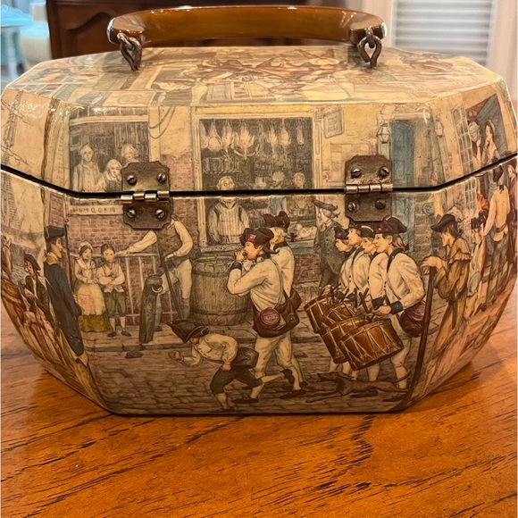 Antique Anton Pieck wooden provincial town graphic flip top purse. Amazing! - Picture 7 of 15